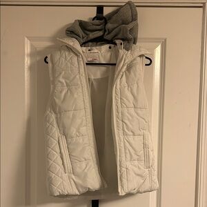 BONGO White Quilted Vest